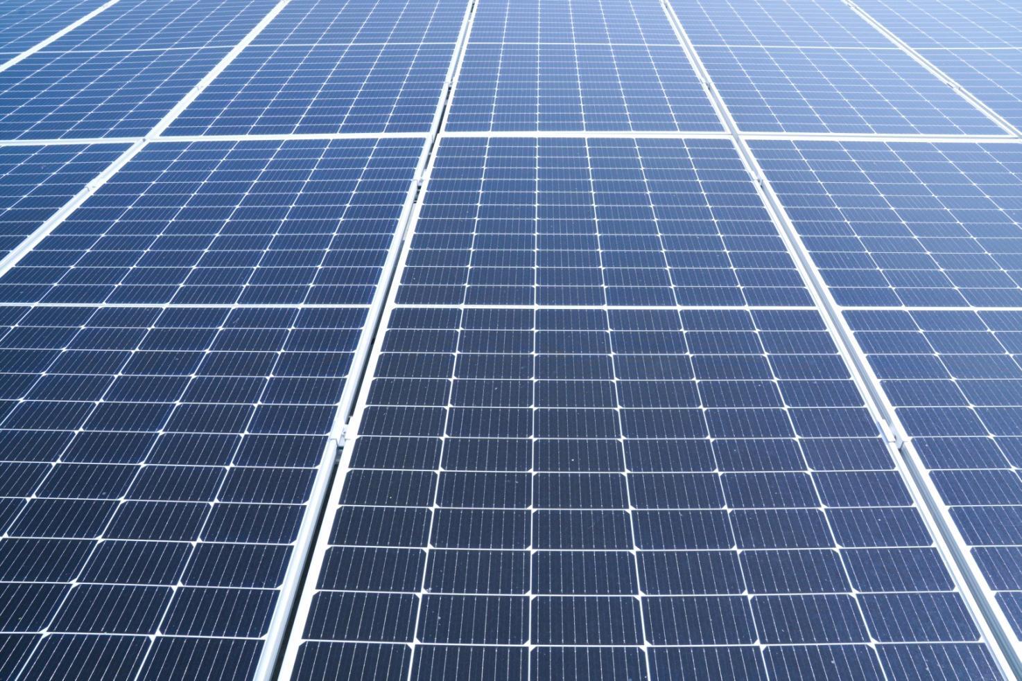 Рабочее пространство с документацией и схемами энергетических систем